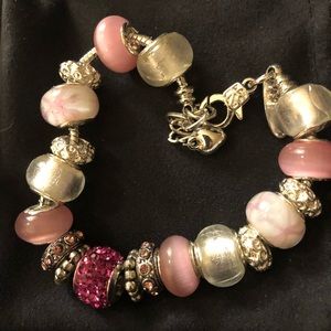 Woman’s bracelet